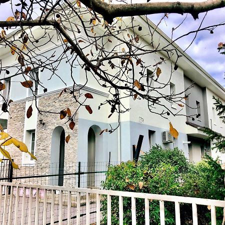 Cozy Apartament With 2Rooms Тимишоара Экстерьер фото
